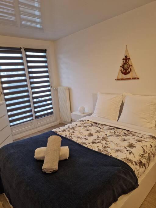 Le Refuge Blesois Avec Parking Prive - Blesois Refuge With Private Parking Apartment Blois Exterior photo