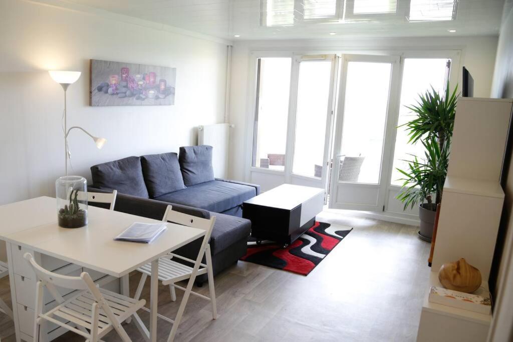 Le Refuge Blesois Avec Parking Prive - Blesois Refuge With Private Parking Apartment Blois Exterior photo