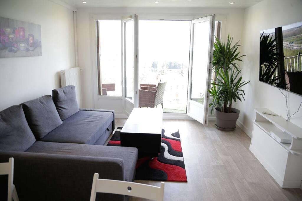 Le Refuge Blesois Avec Parking Prive - Blesois Refuge With Private Parking Apartment Blois Exterior photo