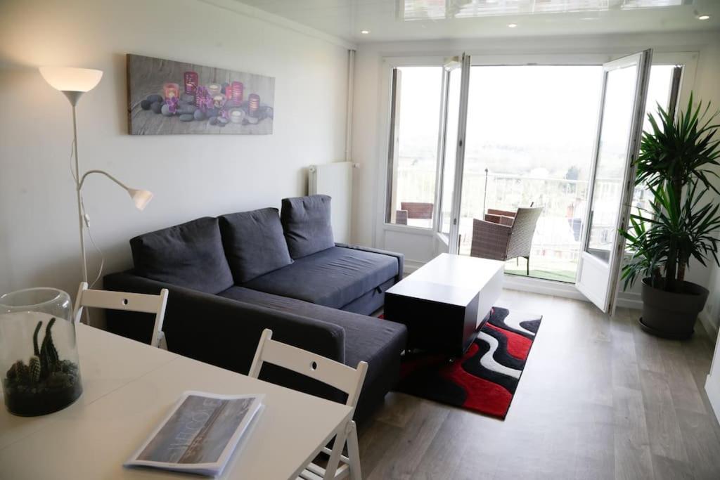 Le Refuge Blesois Avec Parking Prive - Blesois Refuge With Private Parking Apartment Blois Exterior photo